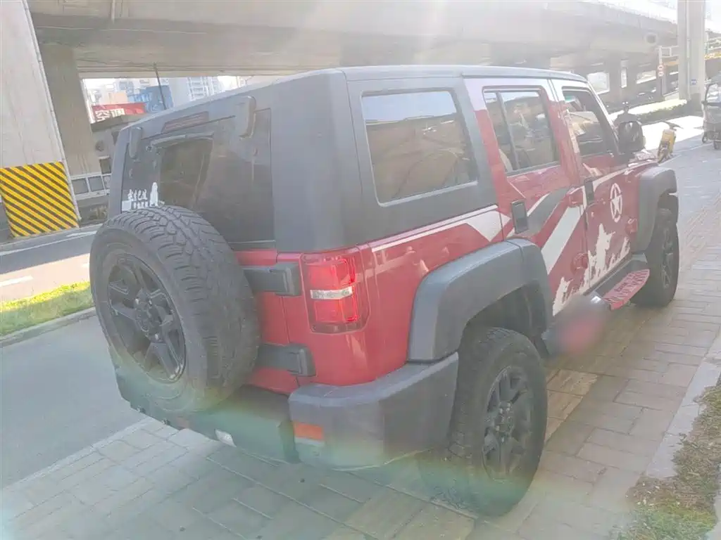BAIC ORV Beijing Offroad BJ40 2017 40L 2.3T Automatic 4WD China Rally Champion Edition фото 5