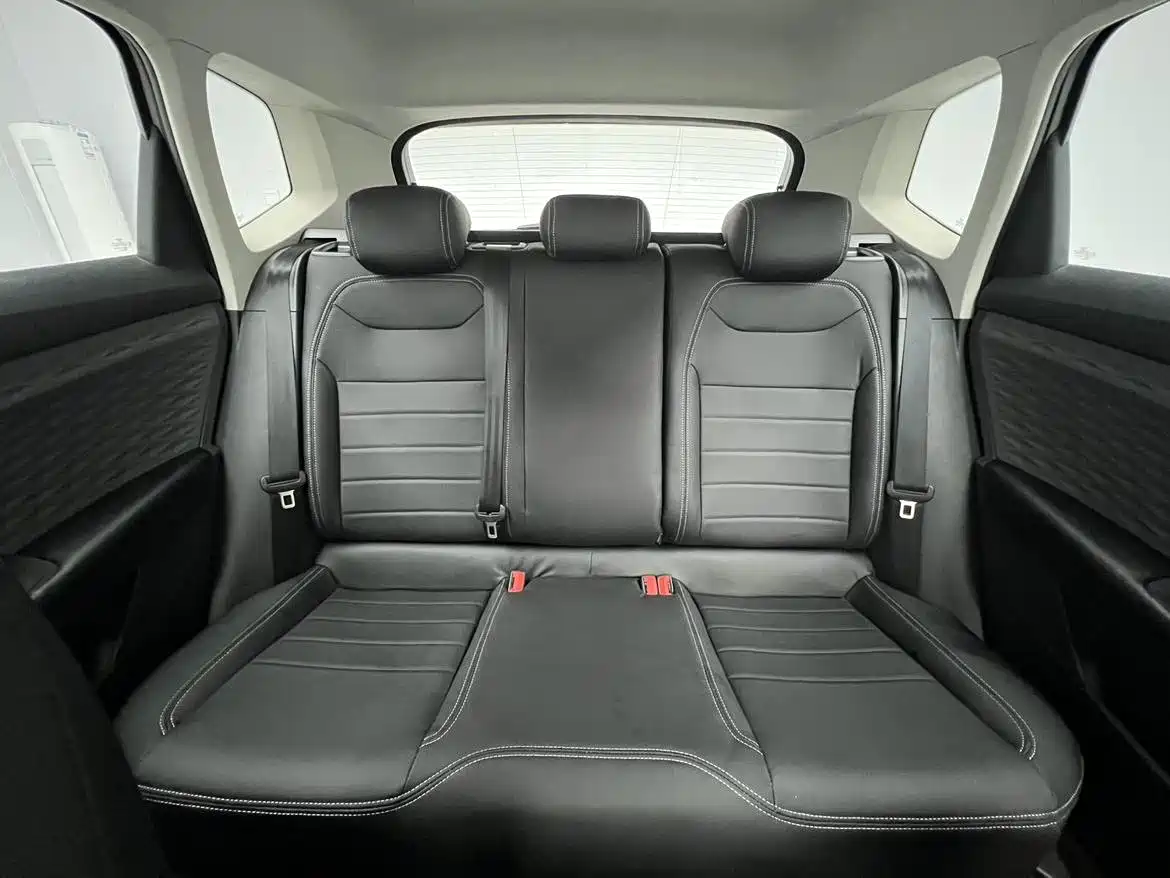 Volkswagen Tharu 2022 280TSI 2WD Trend фото 12