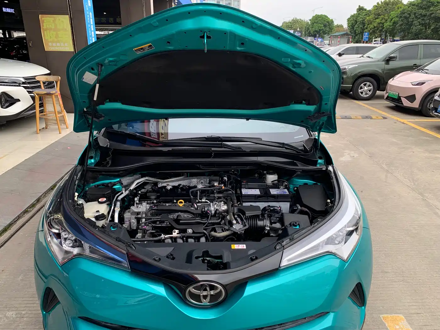 Toyota C-HR 2020 Model 2.0L Leading фото 14