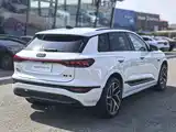 Фото 11 - Audi Q6L e-tron
