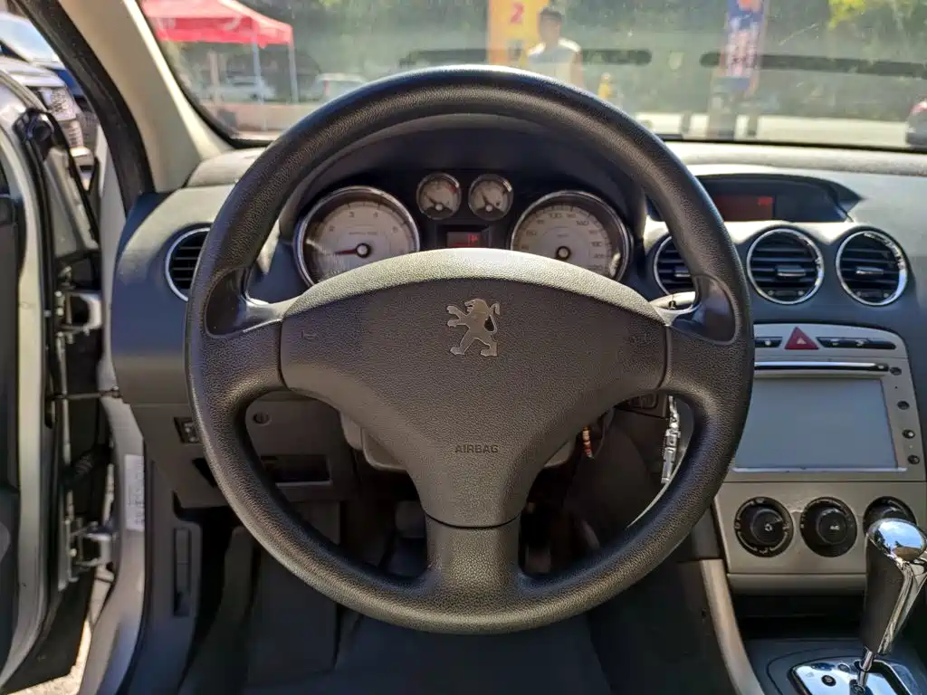 Peugeot 408 2012 2011 1.6L Automatic Comfort Edition