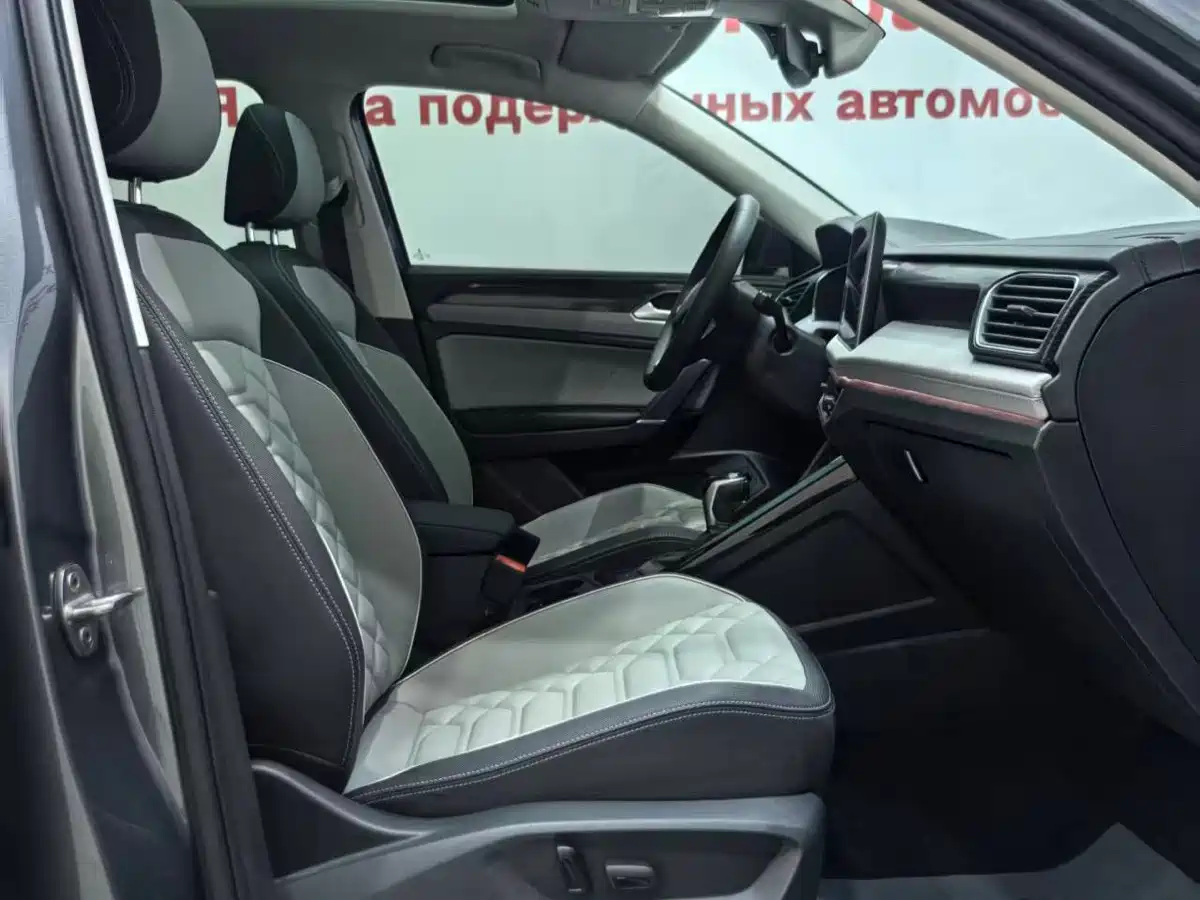 Volkswagen Tayron 2023 280TSI 2WD Luxury Plus Advanced Edition фото 9