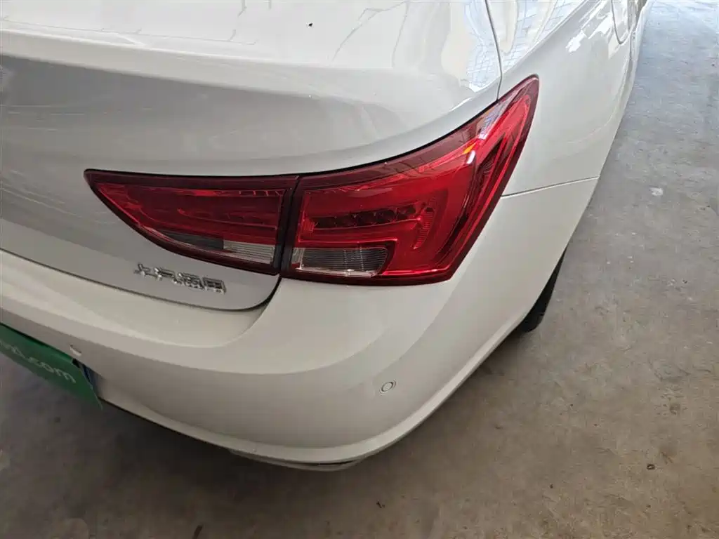 Buick Verano 2018 Sedan 15S Automatic Leading фото 8