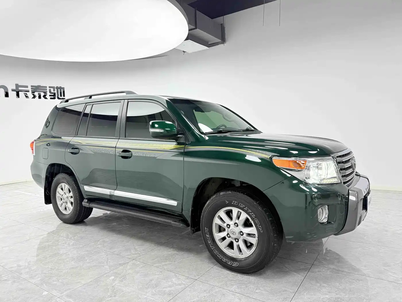 Toyota Land Cruiser 2012 4.0L Automatic VX фото 3