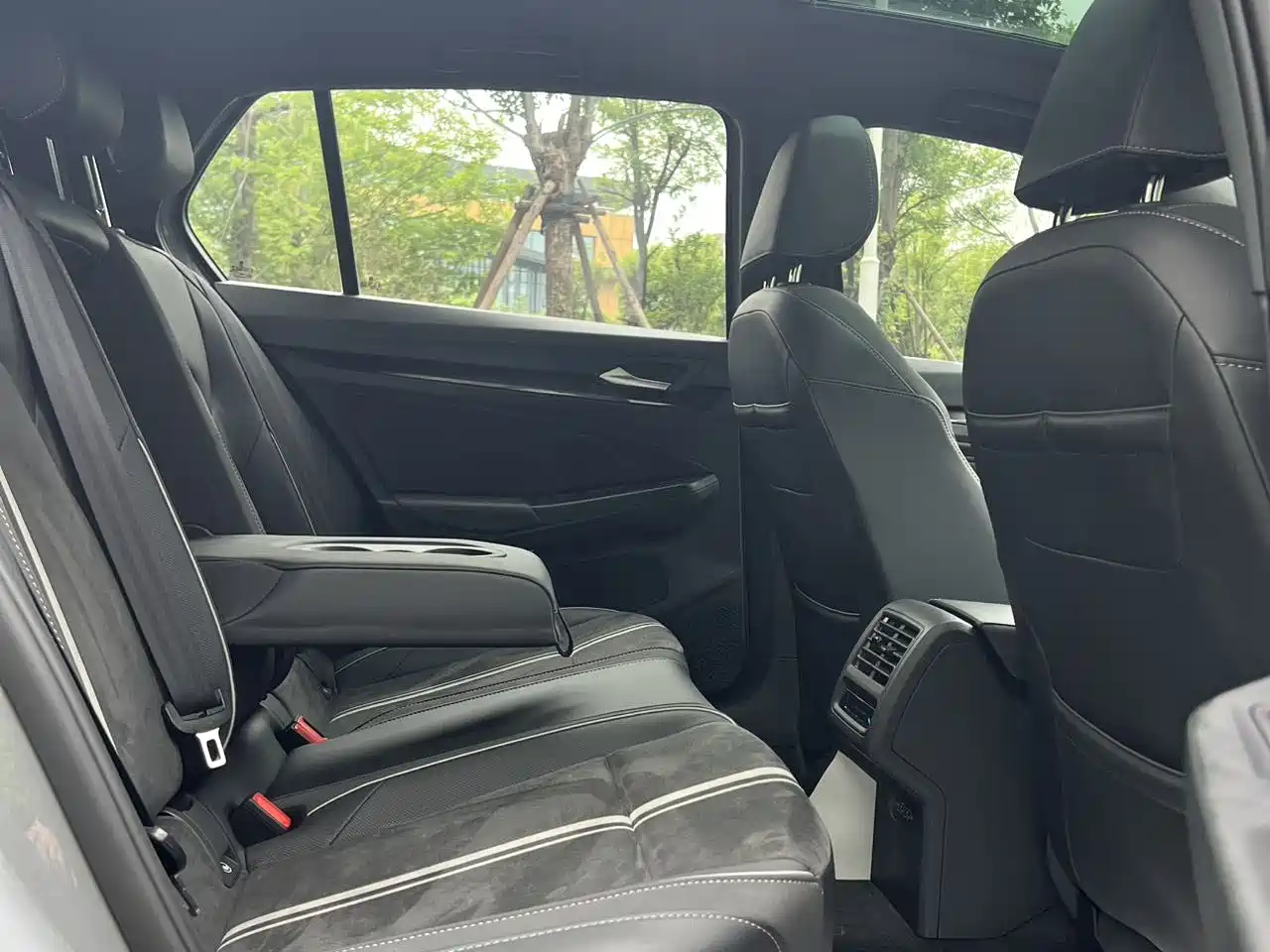 Volkswagen Golf 2021 280TSI DSG R-Line фото 21