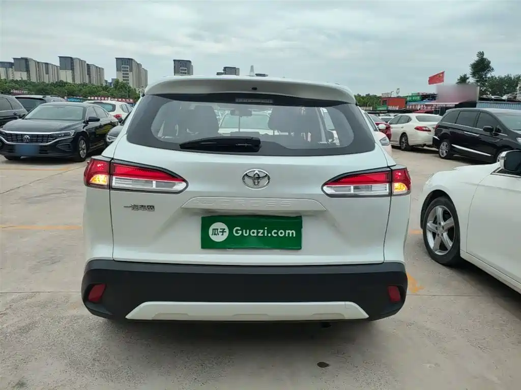 Toyota Corolla Cross 2022 2.0L Pioneer Edition фото 6