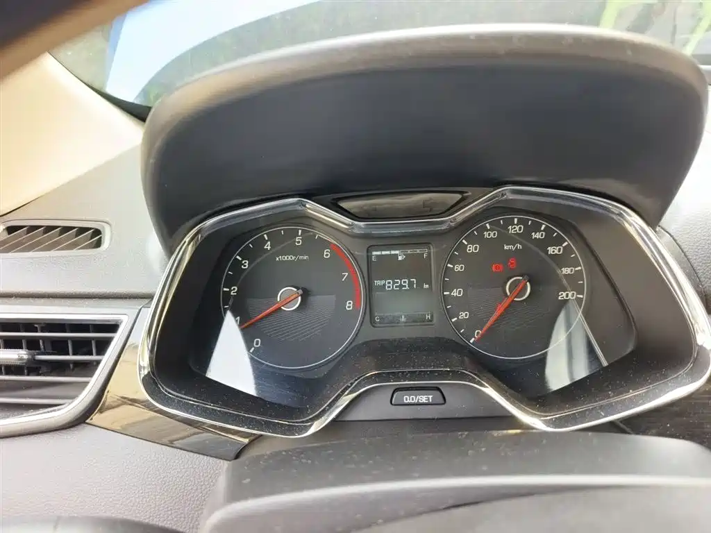 Baojun 310 2017 2017 1.5L Manual Luxury