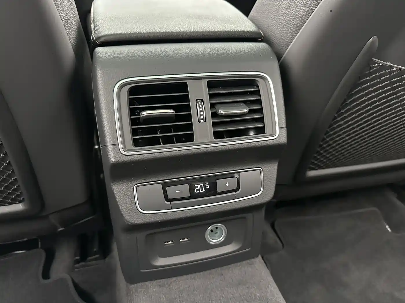 Audi Q5L 2020 Facelift 40 TFSI Honor Progressive фото 22