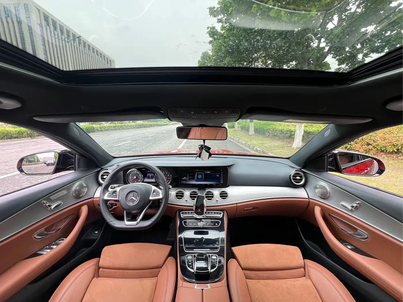Mercedes-Benz E-Class 2017 E 200 Sport фото 8