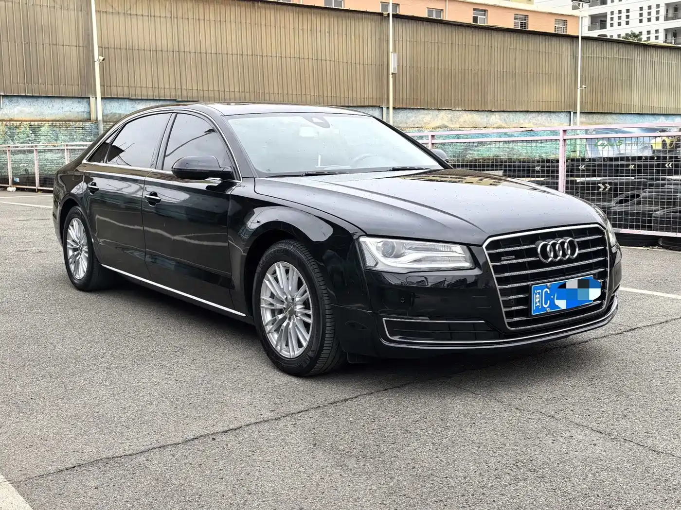 Audi A8 2014 A8L 45 TFSI quattro Comfort фото 3