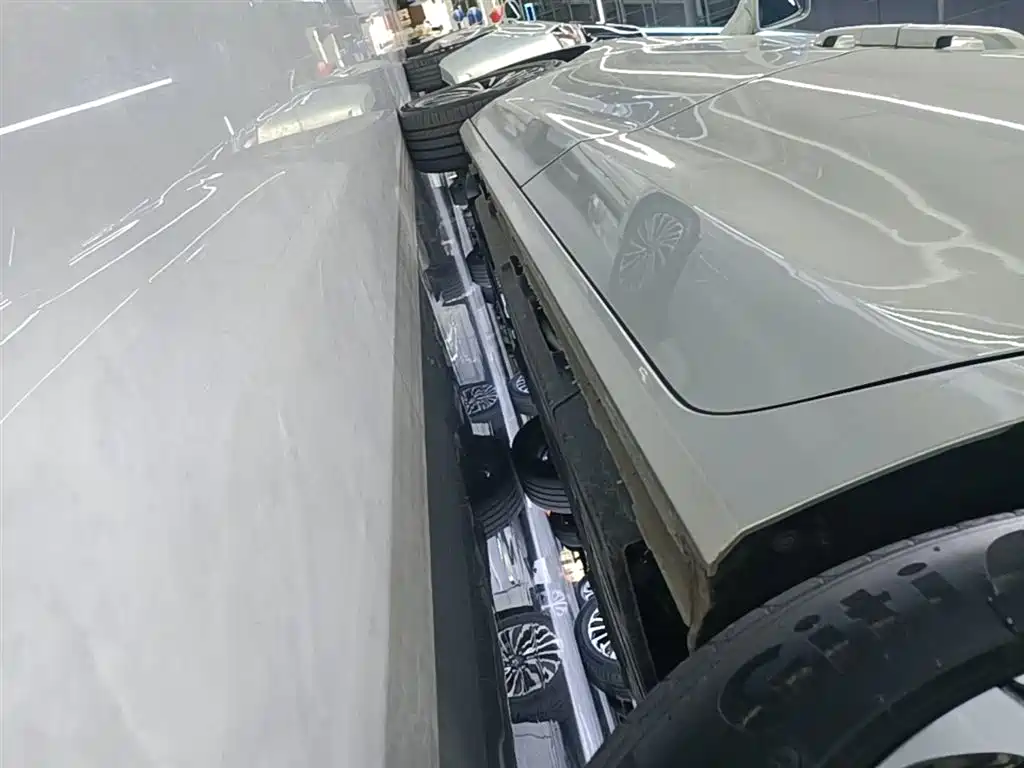 Buick GL8 New Energy 2025 Land Honor Premium Edition 7-Seater фото 22