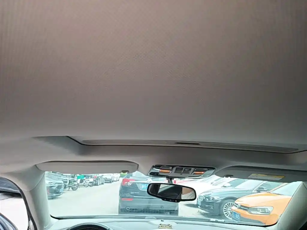 Chevrolet Malibu 2014 2.0L Automatic Luxury фото 18