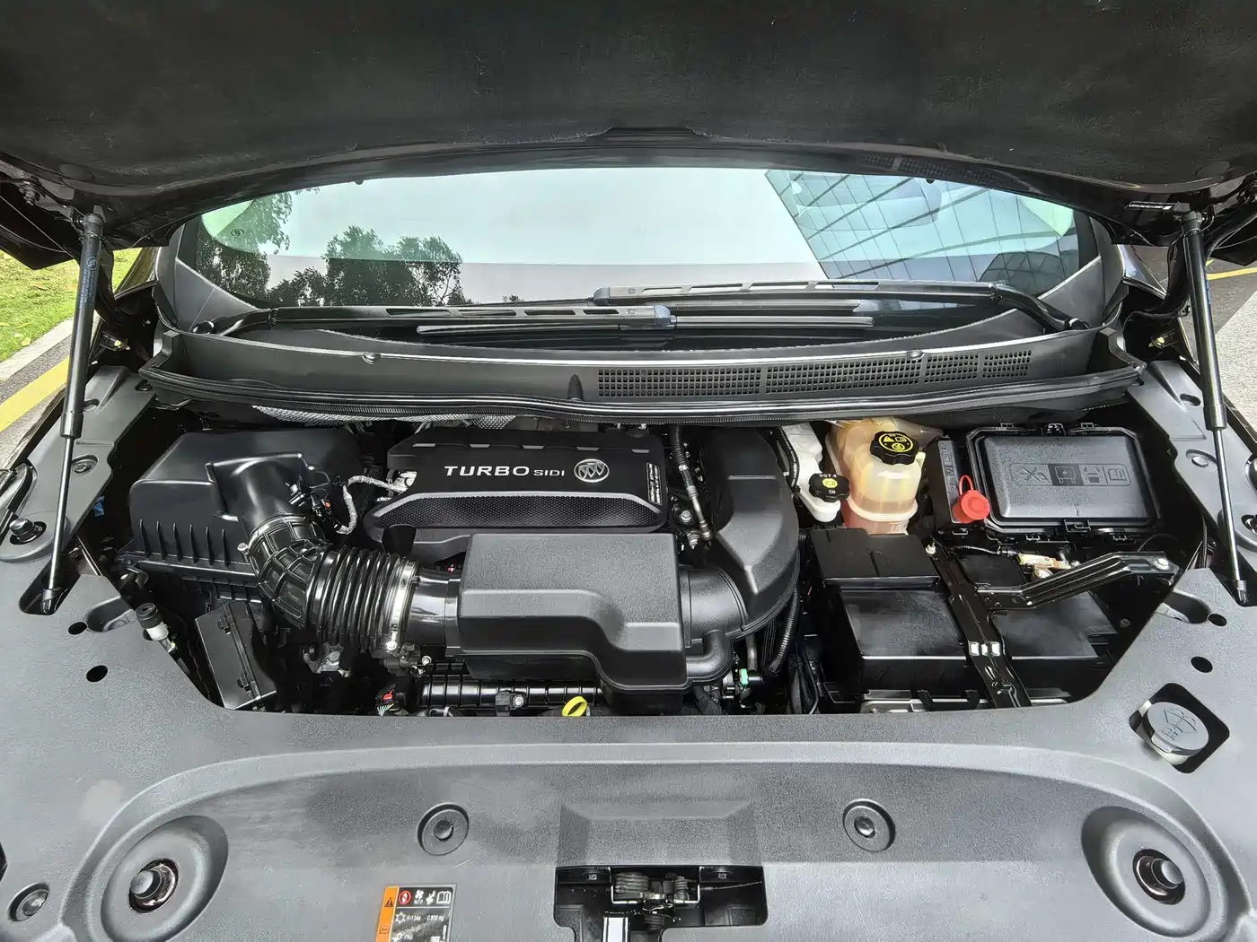 Buick GL8 2020 Avenir Six-Seat Elegance Edition фото 21