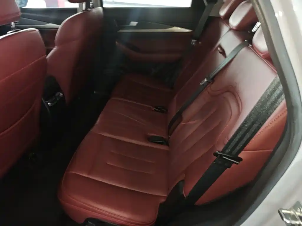 Jetour X70 2024 2024 1.5T DCT Glory PRO 7-seater