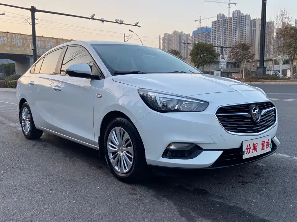 Photo 3 - Buick Excelle