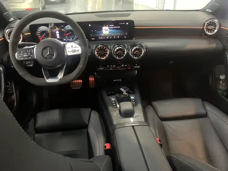 Mercedes-Benz CLA (Import) 2021 CLA 260 4MATIC фото 9