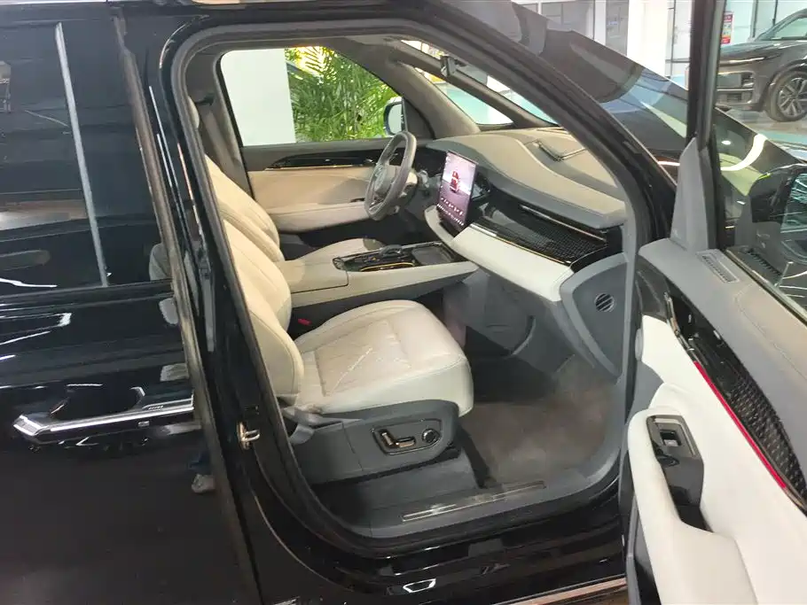 ZEEKR EXTREME KRYPTON 009