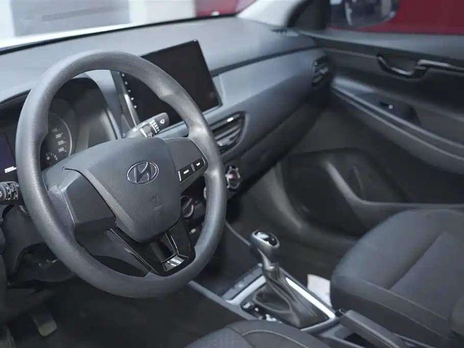 Hyundai Elantra 2020 1.6L Auto GL Pleasing Edition фото 18