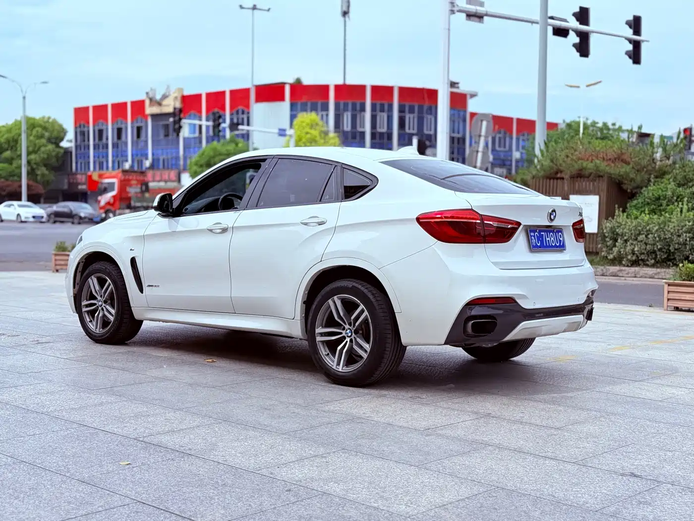 BMW X6 2017 xDrive35i Leading фото 6