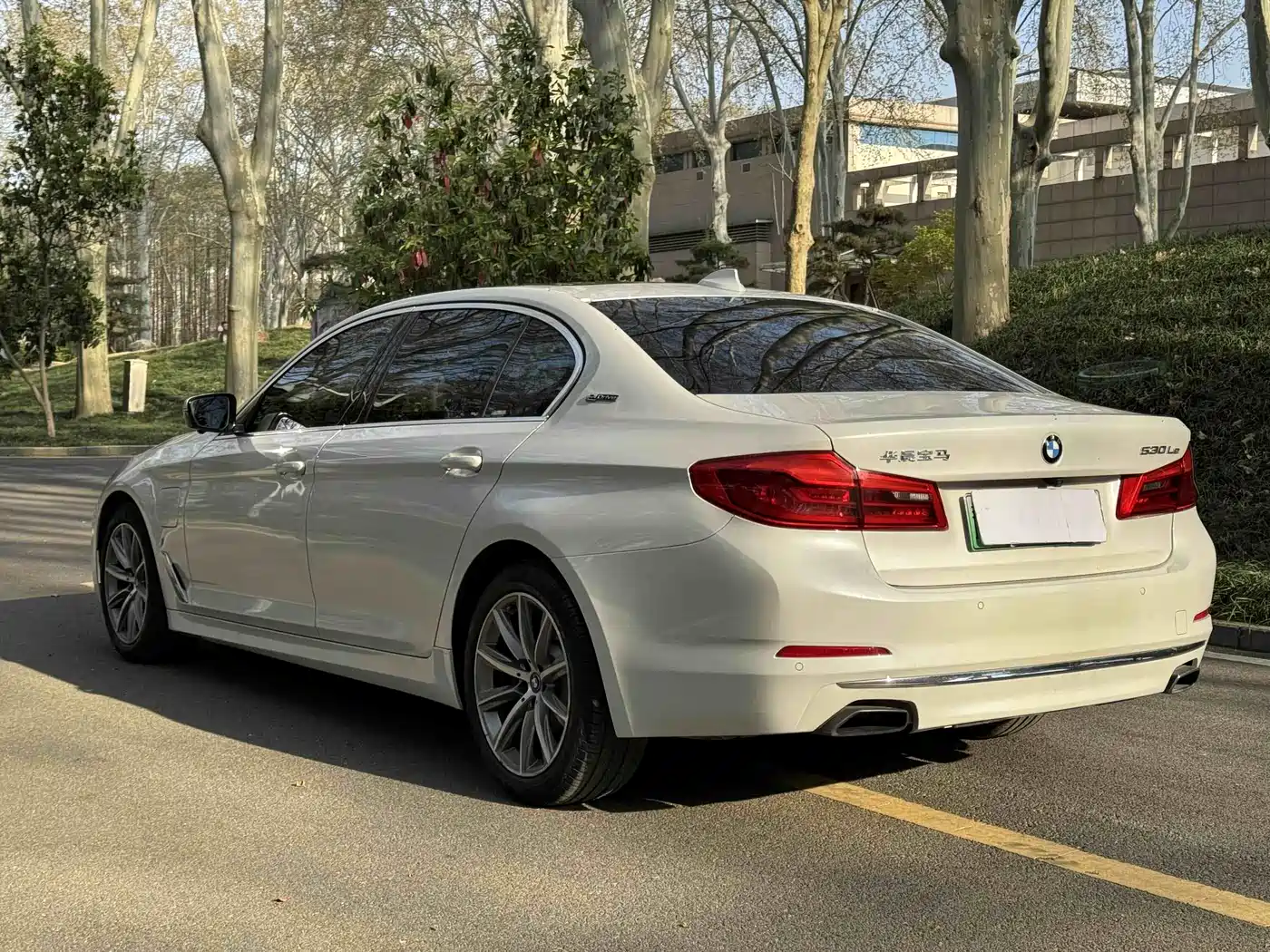 BMW 5 SERIES NEW ENERGY