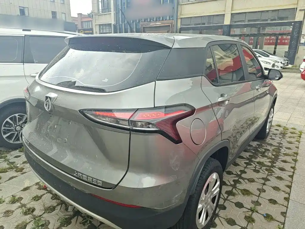 Photo 5 - Baojun 510
