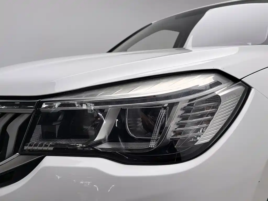 Zhonghua V3 2020 2020 1.6L Manual Smart Starry Sky Edition