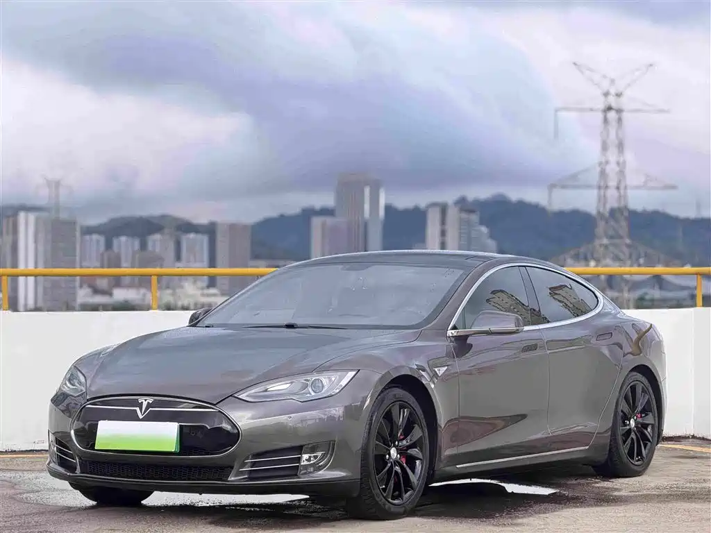 Tesla Model S 2014 2014 Model S P85