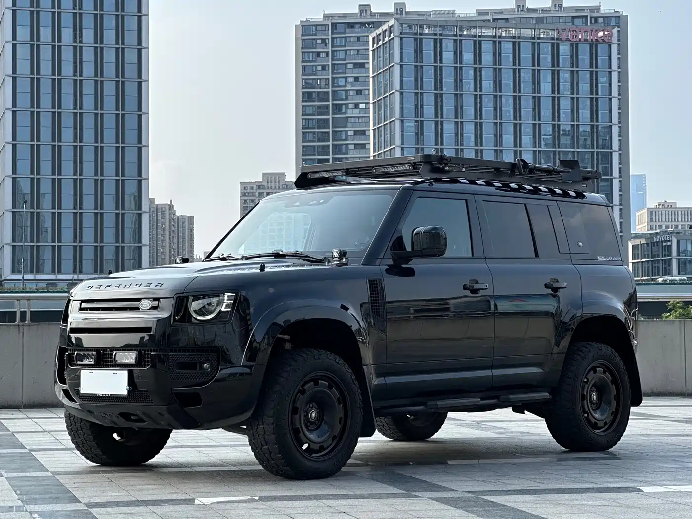 Land Rover Defender 2024 110 3.0T P400 X-DYNAMIC HSE