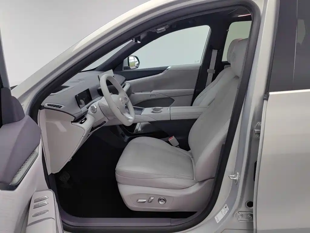 Buick Zhijing E7 2026 2026 Model 1.5T Base Version