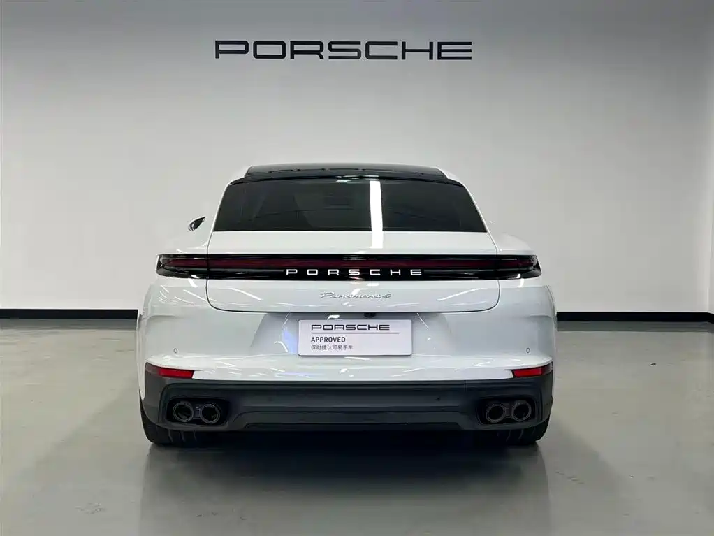 صورة 5 - Porsche Panamera
