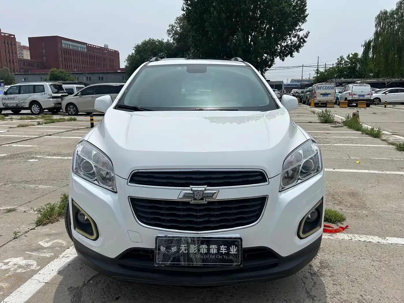 Chevrolet Trax 2016 1.4T Automatic 2WD Comfort Sunroof Edition фото 2