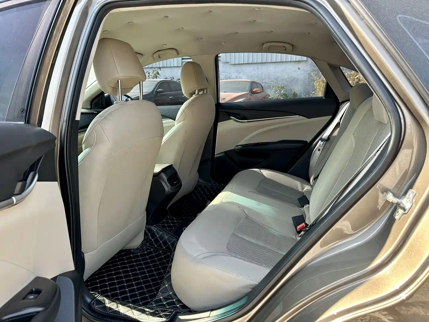 Buick Excelle 2017 15N Automatic Progressive фото 8