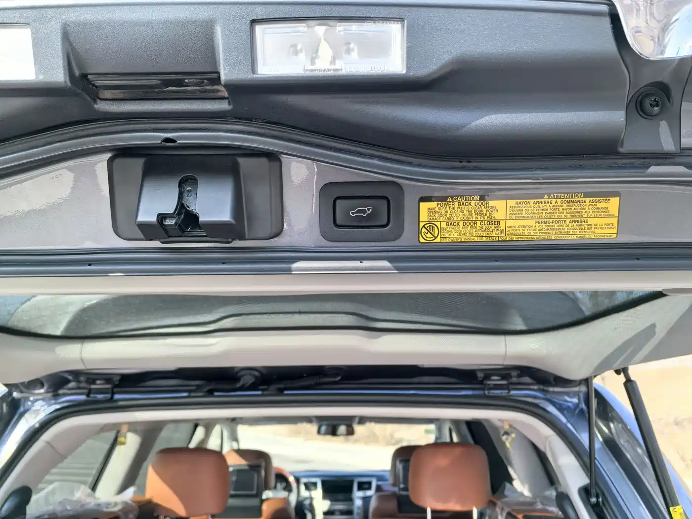 Lexus LX 2013 570 фото 16