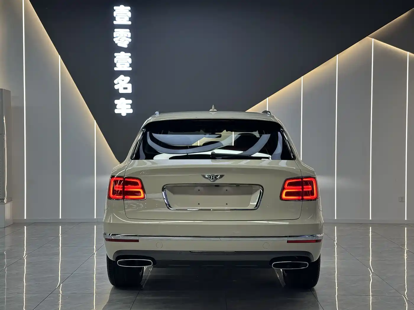 Bentley Bentayga 2017 2017 6.0T Standard Edition
