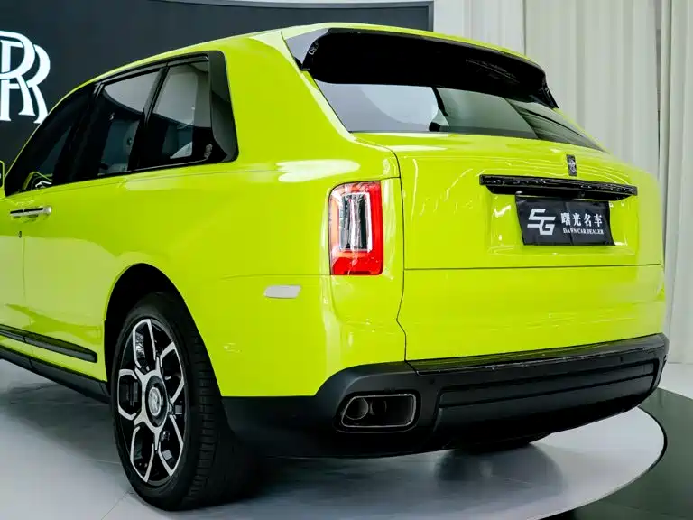 Photo 24 - Rolls-Royce Cullinan