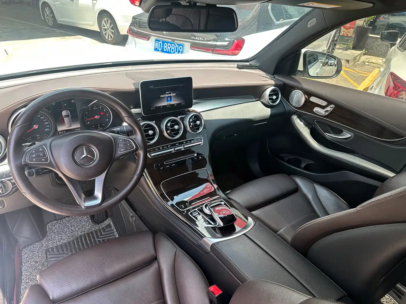 Mercedes-Benz GLC 2019 GLC 260 4MATIC Luxury фото 6