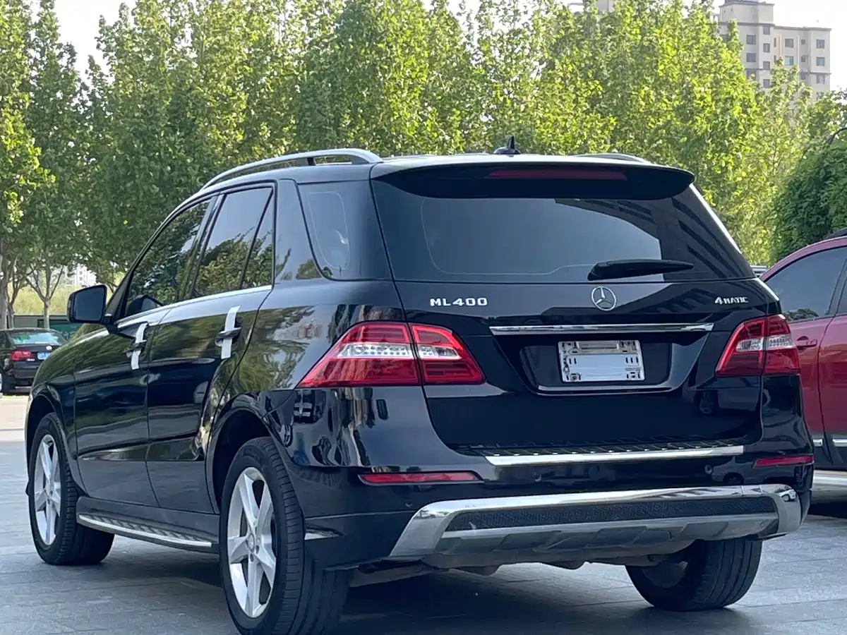 Mercedes-Benz M-Class 2012 ML 300 фото 6