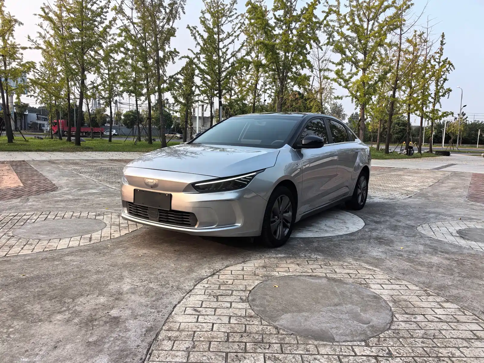 Фото 4 - Geely Geometry A