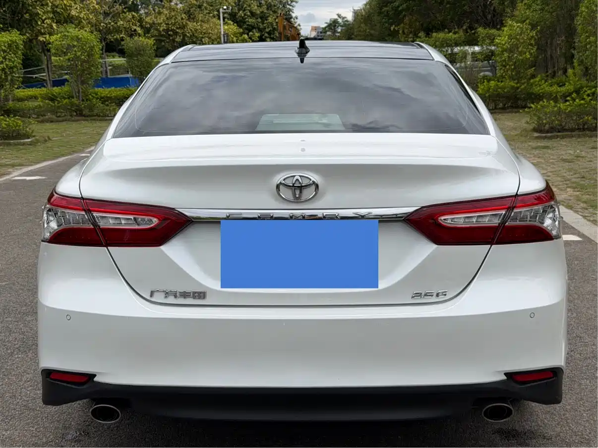 Toyota Camry 2021 2.5G Luxury Edition фото 5