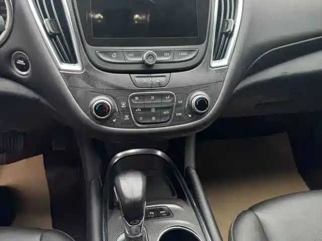 Chevrolet Malibu XL 2022 535T Auto Sharp Dynamic Edition фото 12