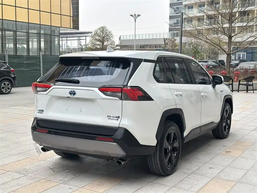 Toyota RAV4 Rongfang 2021 Facelift Hybrid 2.5L E-CVT 4WD Elite PLUS фото 7