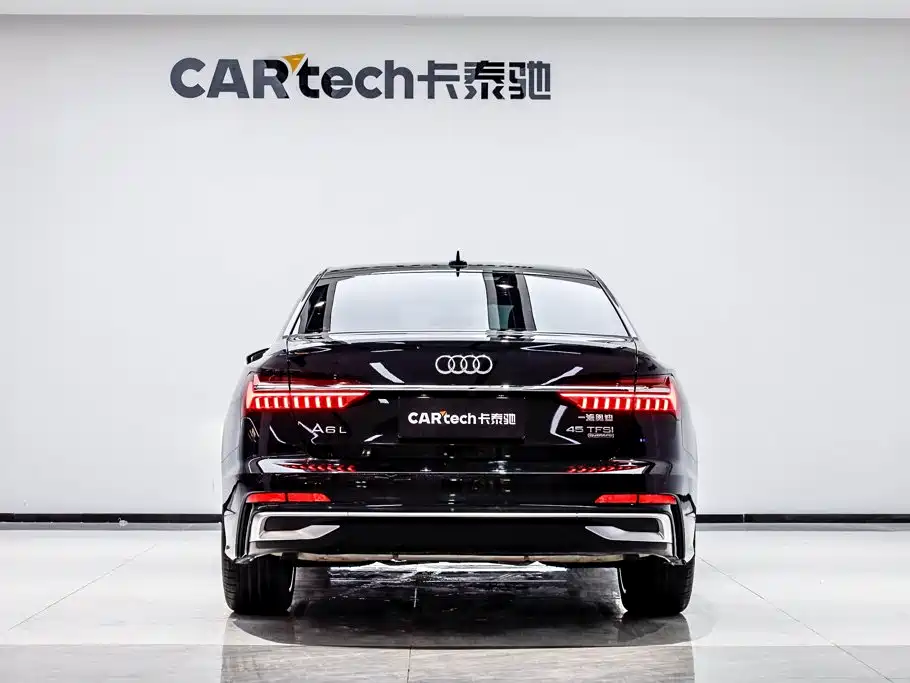 Photo 5 - Audi A6L