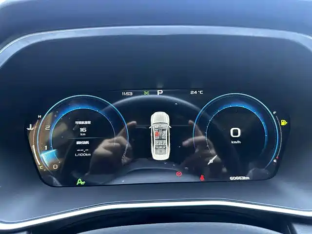 Фото 7 - Geely Preface