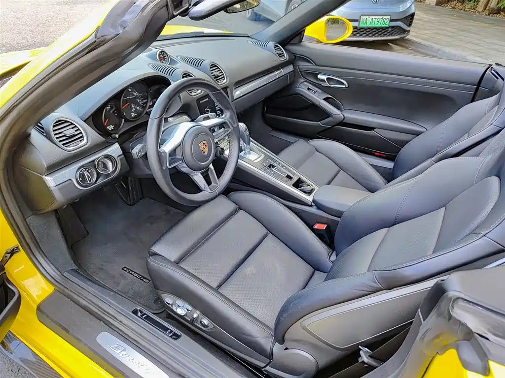 Porsche 718 2022 Boxster 2.0T фото 7