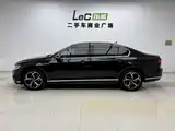 صورة 14 - Volkswagen Magotan