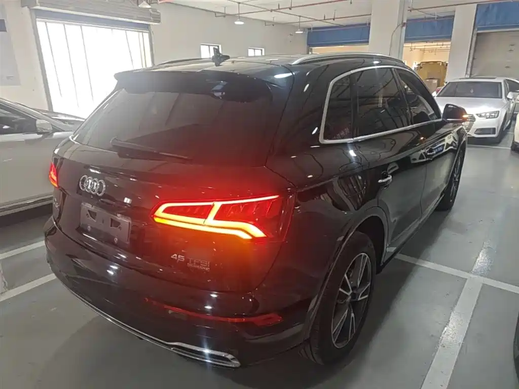 Audi Q5L 2018 40 TFSI Premium Fashion China VI фото 7