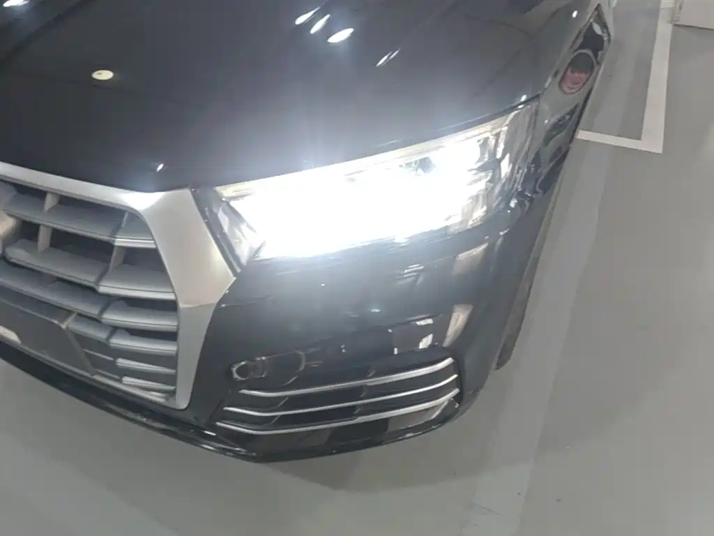 Audi Q5L 2018 40 TFSI Premium Fashion China VI фото 24