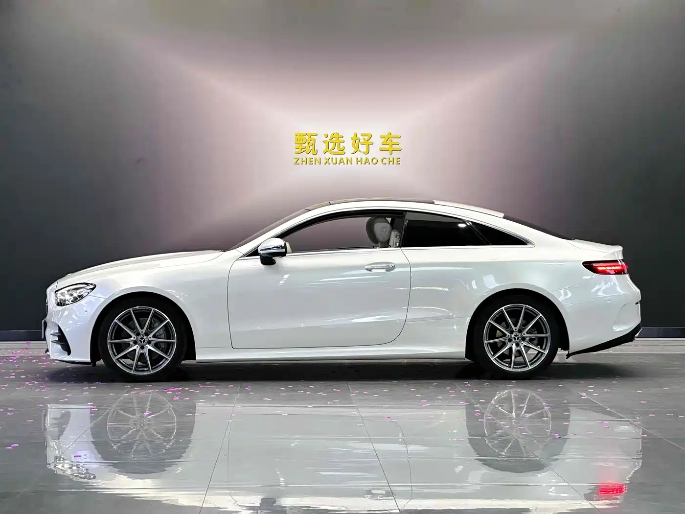 Mercedes-Benz E-Class (Import) 2021 Facelift E 260 Coupe фото 3