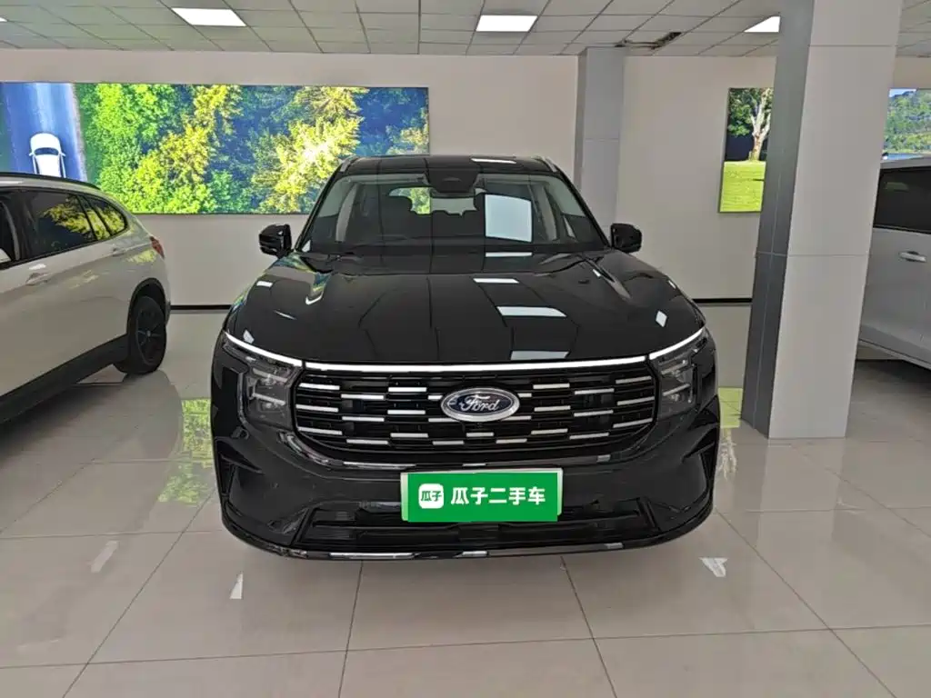 Фото 3 - Ford Edge