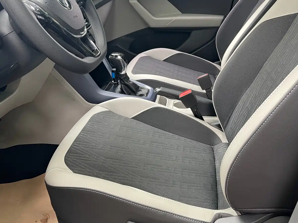 Volkswagen T-Cross 2019 280TSI DSG Comfort Edition фото 8